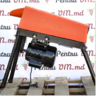 Машинa для очистки початков кукурузы 0,55 квт, 220V, 240 кг/ч