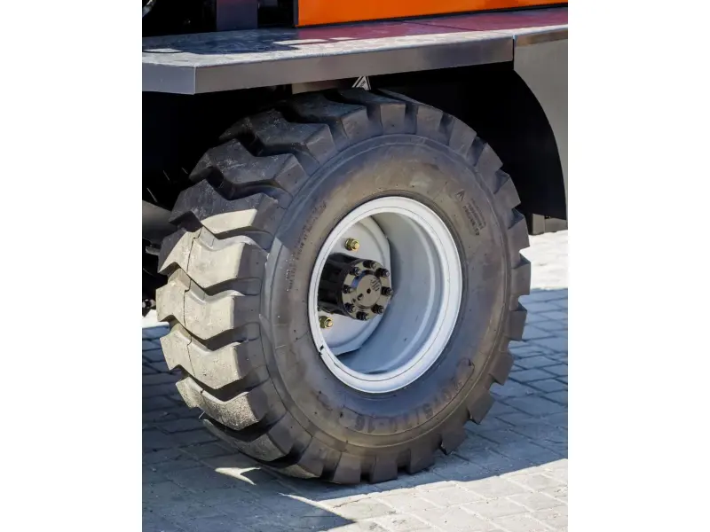 Basculantă Molot FCY30