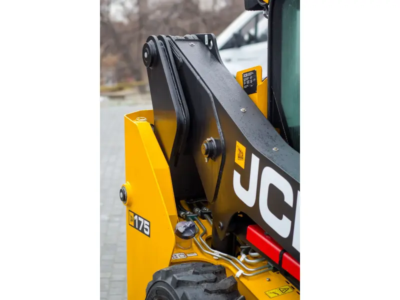 Încărcător frontal JCB 175 Încărcător frontal JCB 175