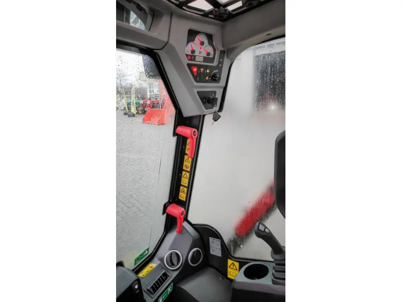 Încărcător frontal JCB 175 Încărcător frontal JCB 175