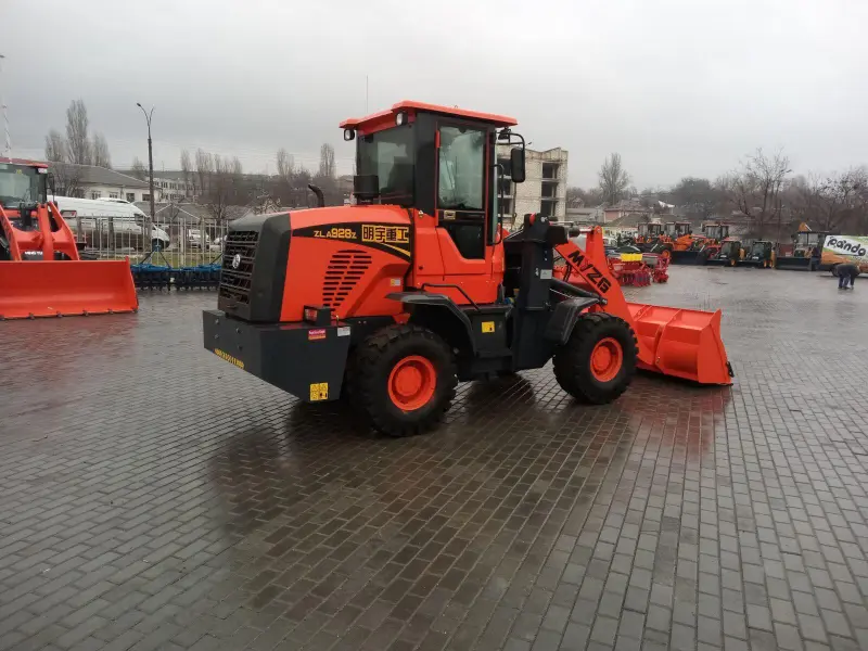 Incarcator Frontal Molot 200 T 