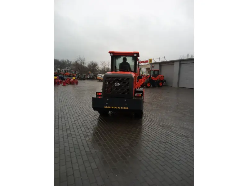 Incarcator Frontal Molot 200 T 