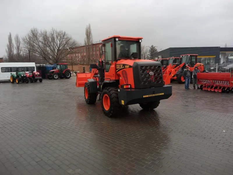 Incarcator Frontal Molot 200 T Incarcator Frontal Molot 200 T