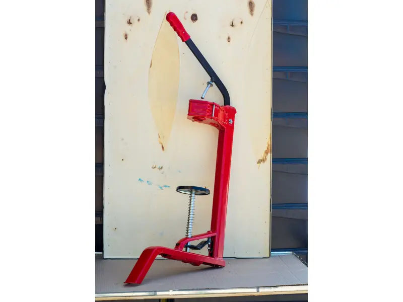 Capper vertical Capper vertical