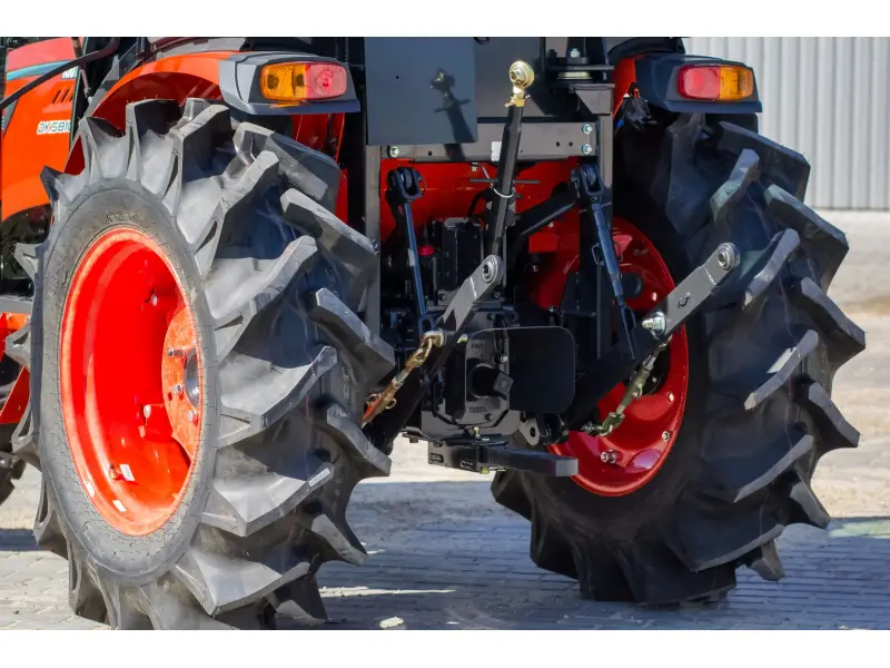 TRACTOR KIOTI DK-5810 TRACTOR KIOTI DK-5810