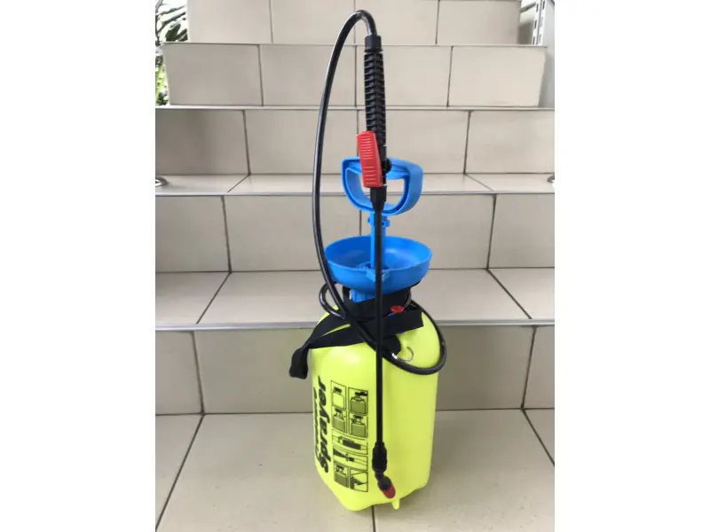 Pulverizator manual 5 litri BIZON