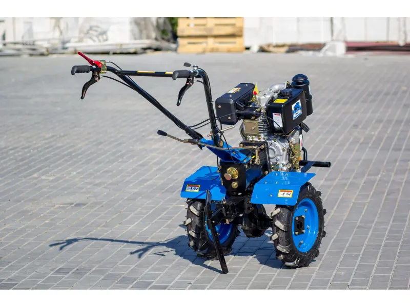 Motocultor Bizon DTZ585D 9 CP diesel, demaror manual + freză. Lățimea de cultivare - 1160 mm