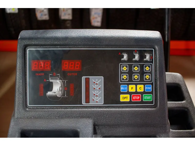 Балансировочный станок Hauvrex 220V HW9000