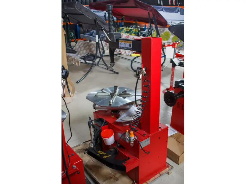 Schimbator de anvelope  Hauvrex 220V HW9000