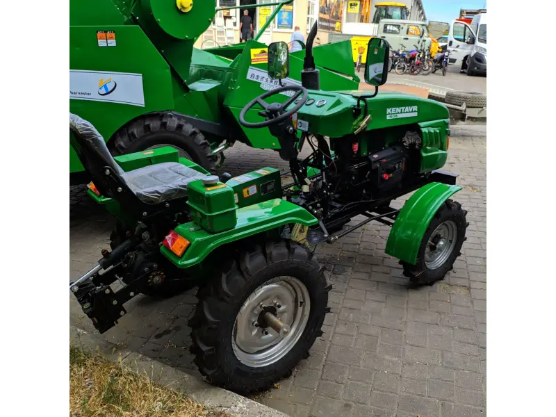 Tractor KENTAVR 160B
